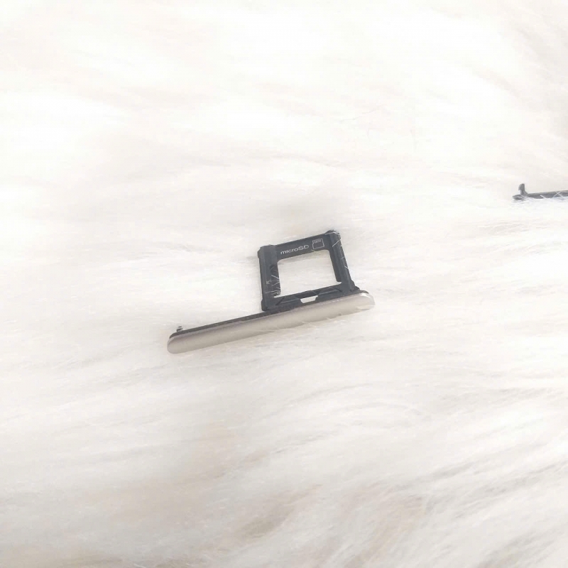 Khay Sim Sony XZ1 Không Nhận Sim Lấy Liền